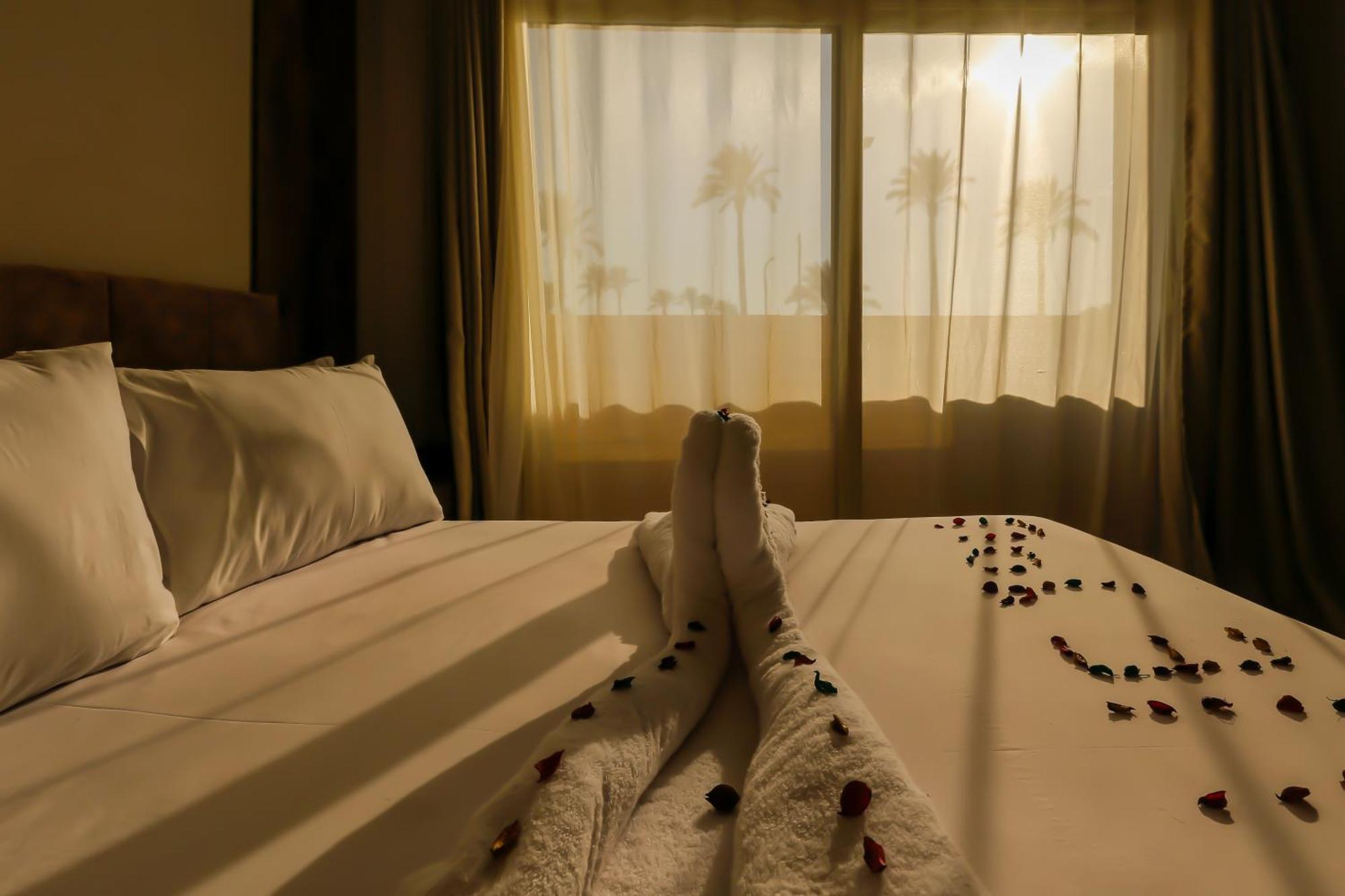 Taj Pyramids View Inn Kafret el-Gabal Dış mekan fotoğraf