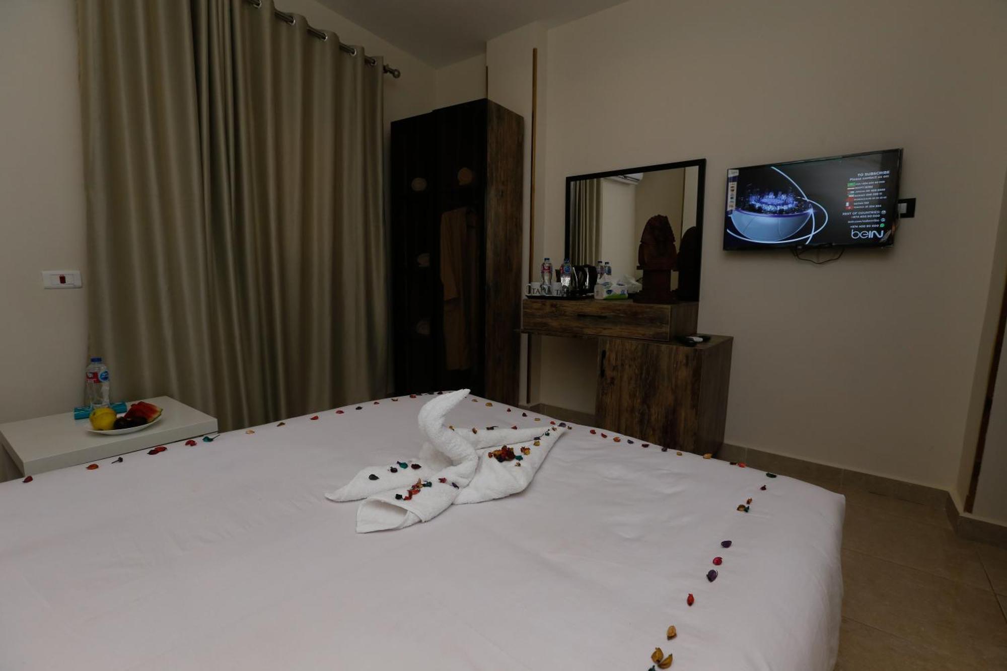Taj Pyramids View Inn Kafret el-Gabal Dış mekan fotoğraf