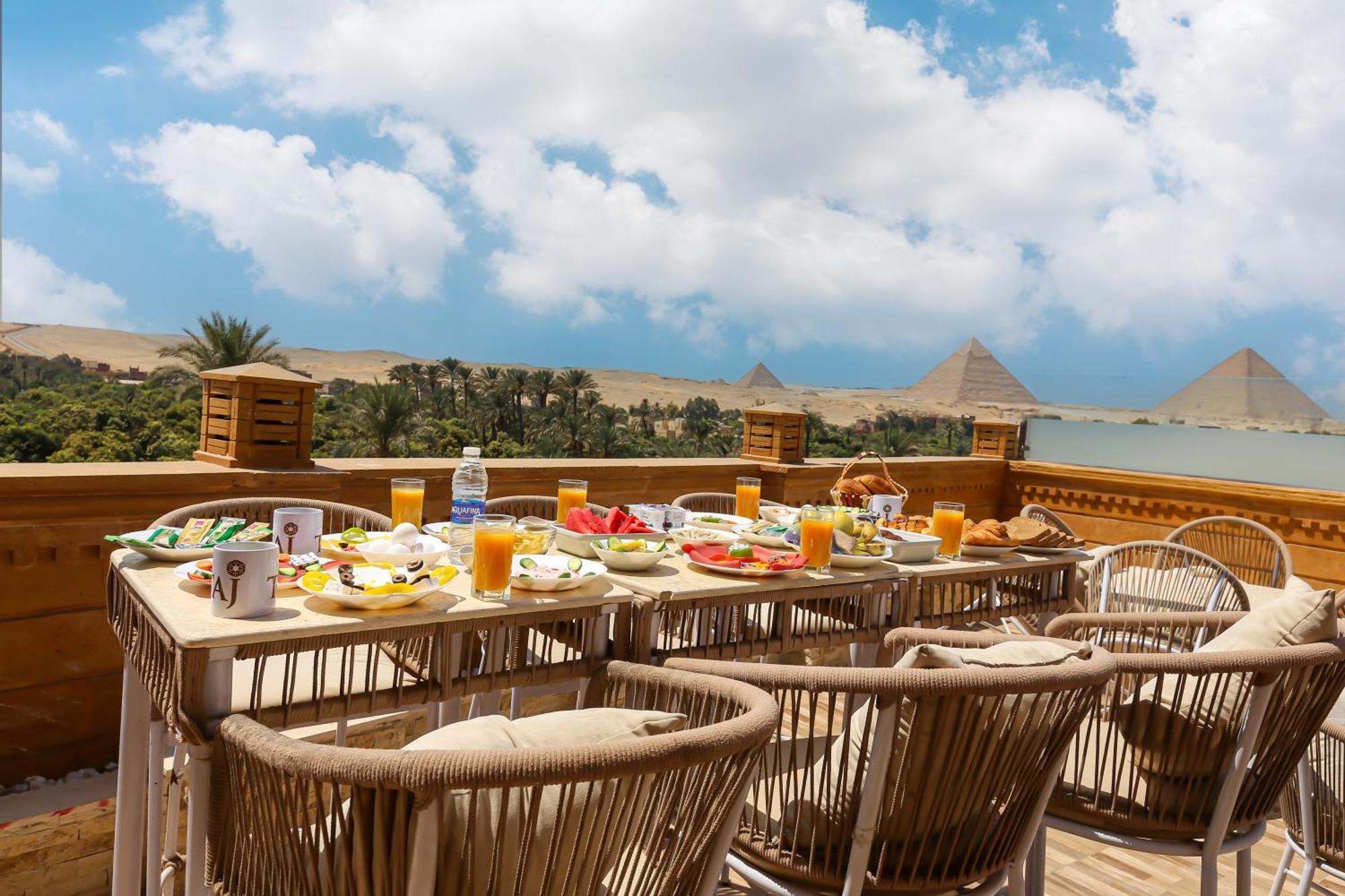 Taj Pyramids View Inn Kafret el-Gabal Dış mekan fotoğraf